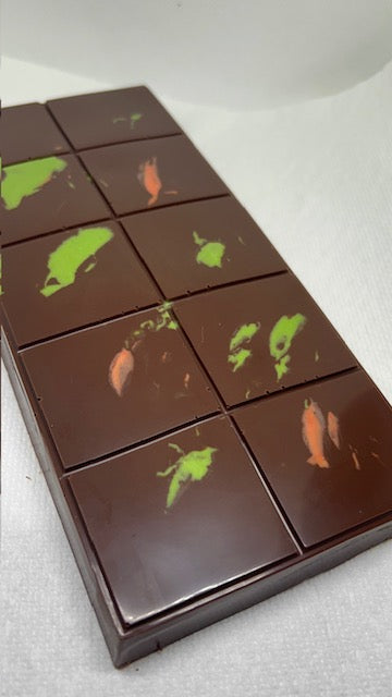 1 Pound Dubai Pistachio Chocolate Bar