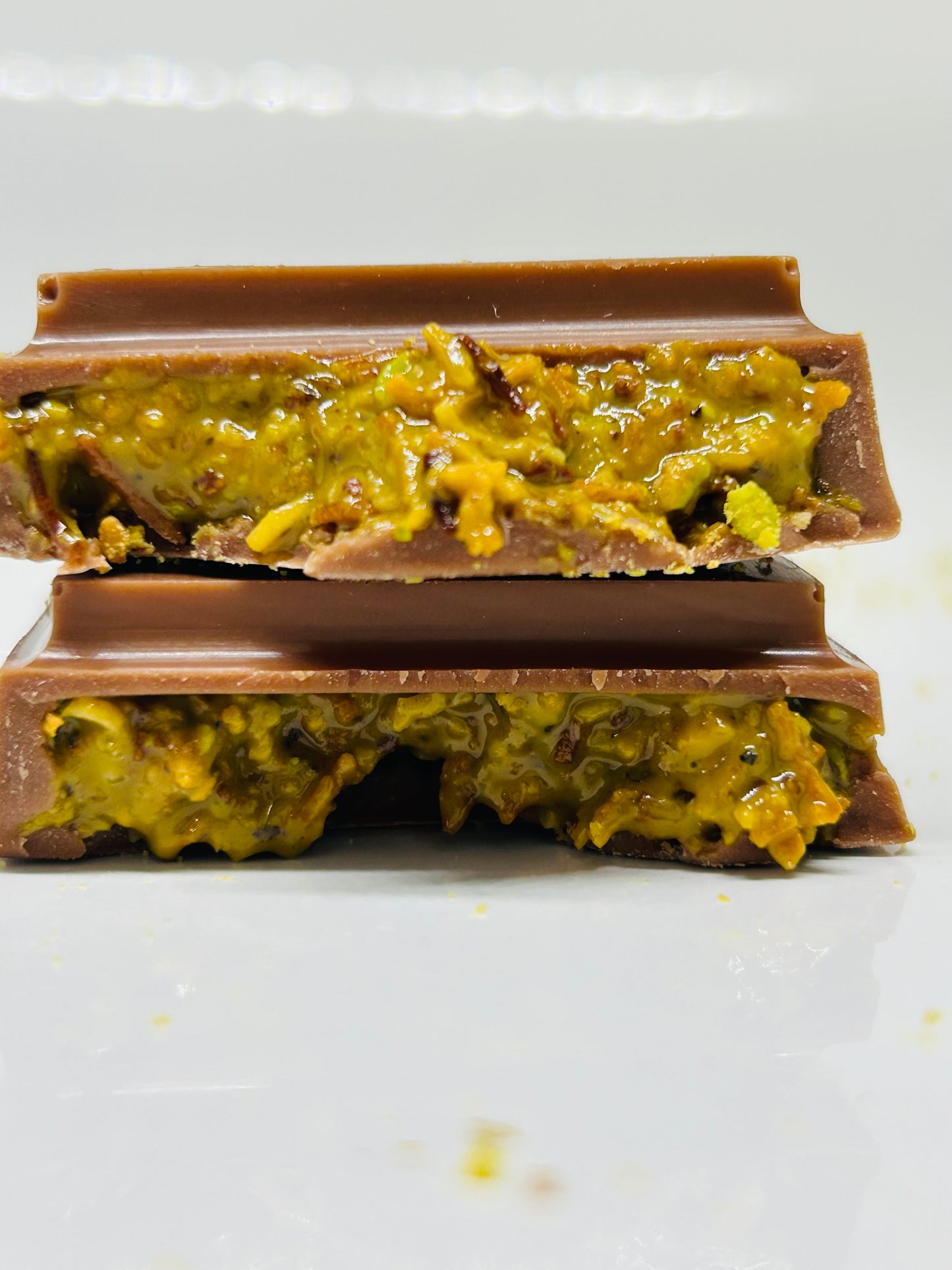 2 Oz Dubai Pistachio