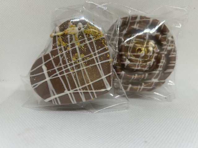 VALENTINES DAY DUBAI PISTACHIO CHOCOLATE 3 OZ